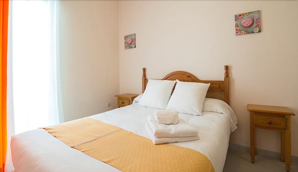 Mare Estepona Hotel Extérieur photo