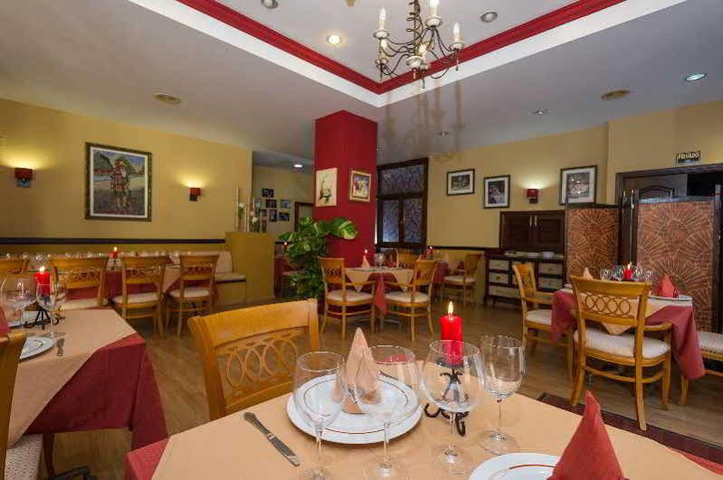 Mare Estepona Hotel Extérieur photo